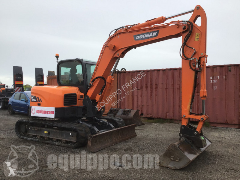 used doosan excavators france
