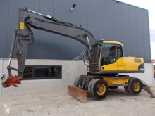 Volvo EW180C pelle sur pneus occasion