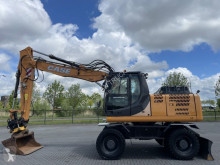 Case WX 168 / ROTOTILT / BUCKET / ONLY 5.349 HR koparka kołowa używana