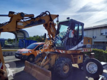 gebrauchter Bagger