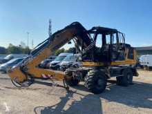Pelle sur pneus Liebherr A916 Litronic