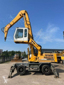 Liebherr 924 A B tweedehands industriële graafmachine