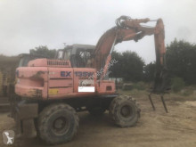 Escavadora Hitachi EX135 escavadora de rodas usada
