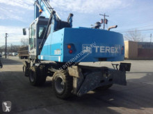 Excavadora Fuchs MHL331E excavadora de manutención usada