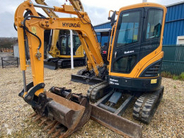 Hyundai R30Z-9AK mini-lopata použitý