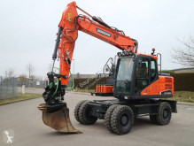 Doosan DX160 W