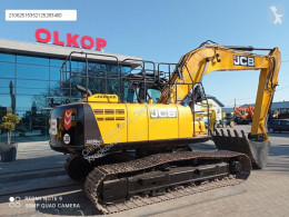 JCB