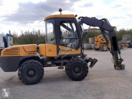 Pelle sur pneus Mecalac 12 MTX