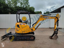 JCB8025