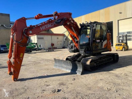 HitachiZX135US