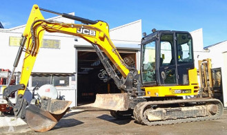 JCB
