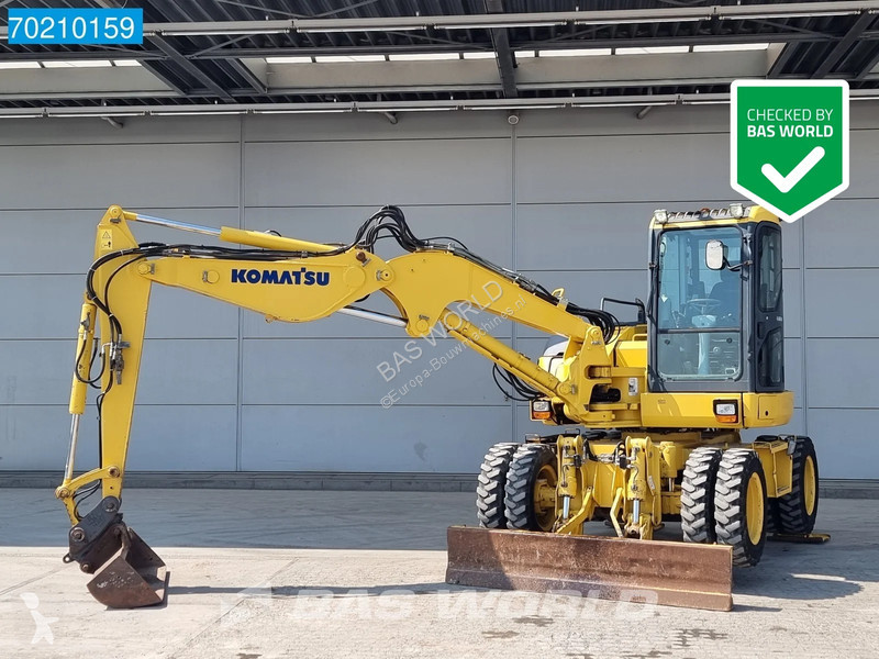 Купить Экскаватор Комацу Бу