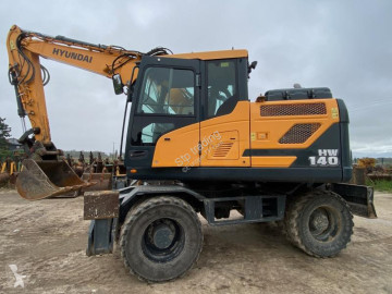 Excavadora de ruedas Hyundai