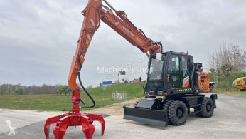 Excavadora de manutención Hitachi