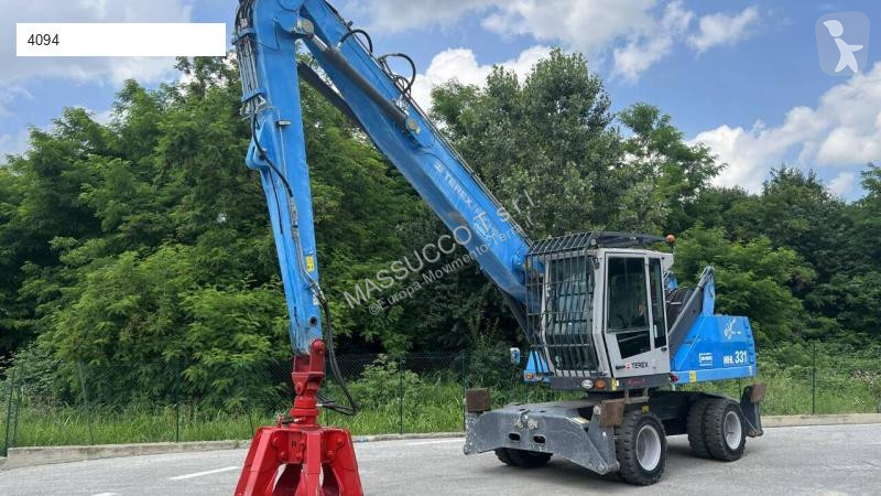 Excavator Terex