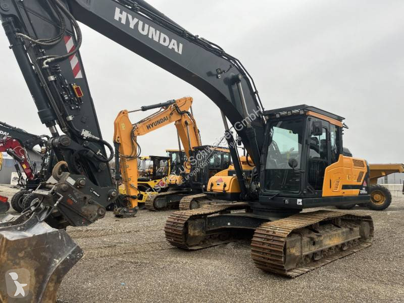 Escavadora Hyundai HX220AL