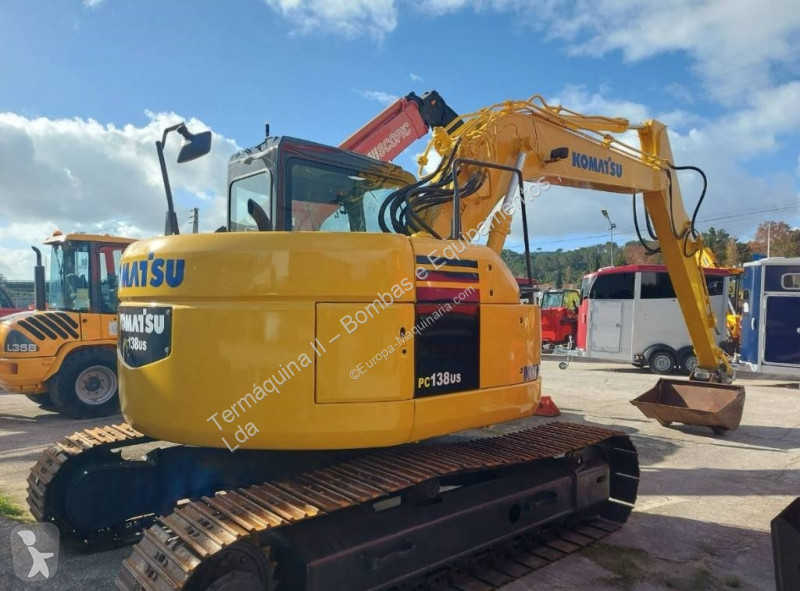 Escavadora Komatsu PC 138 US