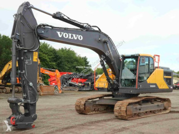 Pelle sur chenilles Volvo