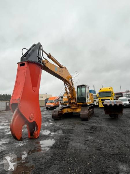 Excavator Liebherr