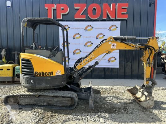 Graafmachine Bobcat e26 canopy