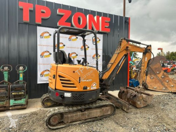 Miniexcavadora Case