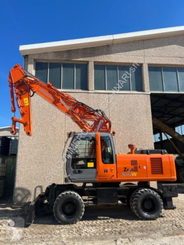 たぬき 希少 for excavators wheel Italy used 32 sale Mobilis Via on BBクリーム