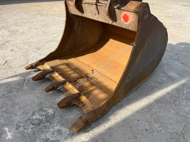 Escavadora Caterpillar LN