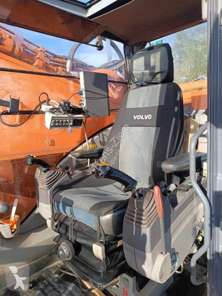 Skovl Hitachi