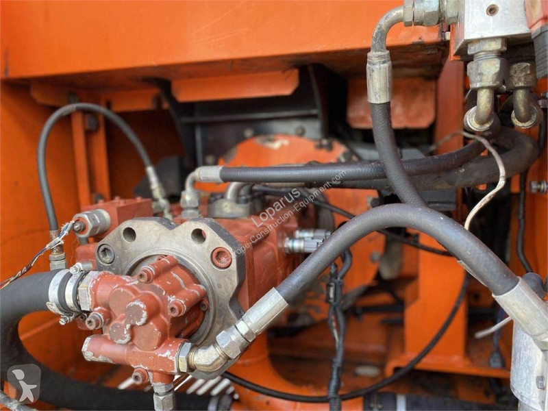 Escavatore Daewoo LC-V