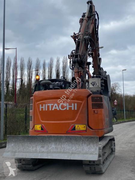 Graafmachine Hitachi 135US-7