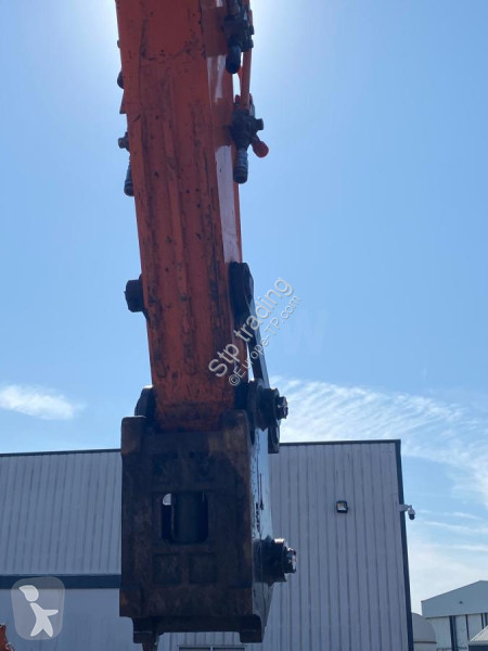 جرافة Doosan 140LCR-5