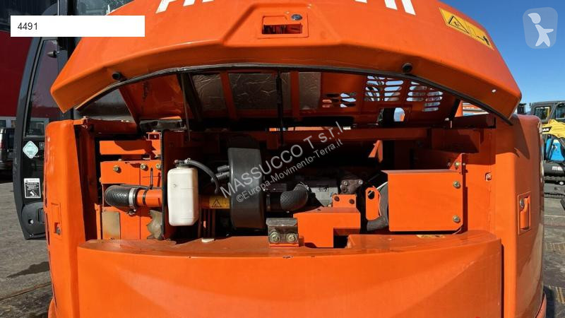 Escavatore Hitachi ZX85US-3