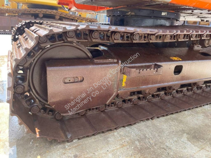Escavatore Hitachi 135