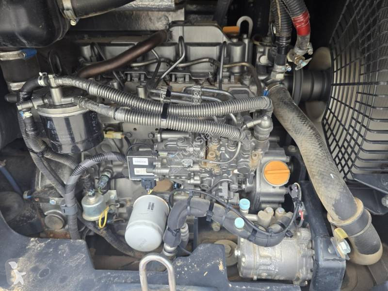 Escavadora Hitachi ZX55U-5A CLR