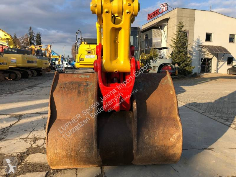 Excavator Komatsu PC490LC-11