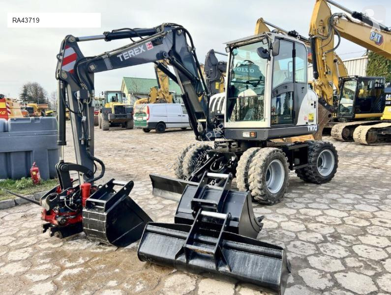 Excavator Terex