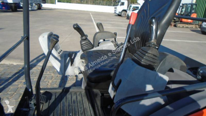 Escavadora Kubota