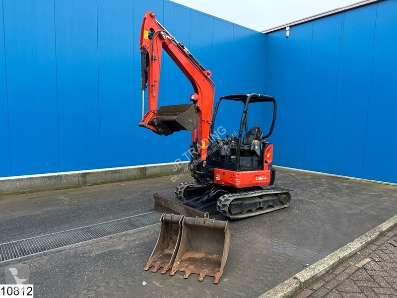 Escavadora Kubota U 36 17,8 kW, 1.794 hours