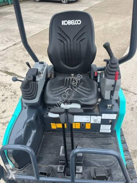 Pelle Kobelco SK17SR-3E