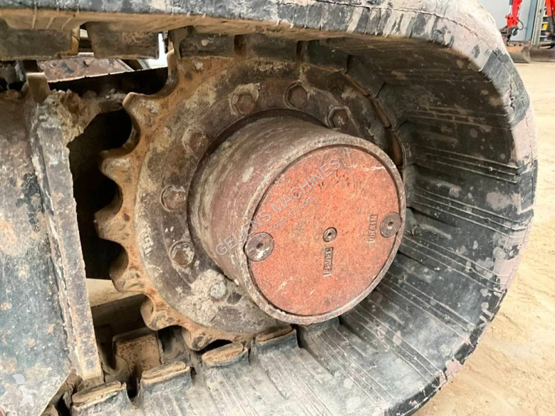Excavator JCB