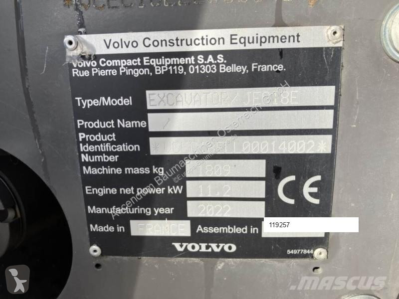 Escavadora Volvo JEC18E