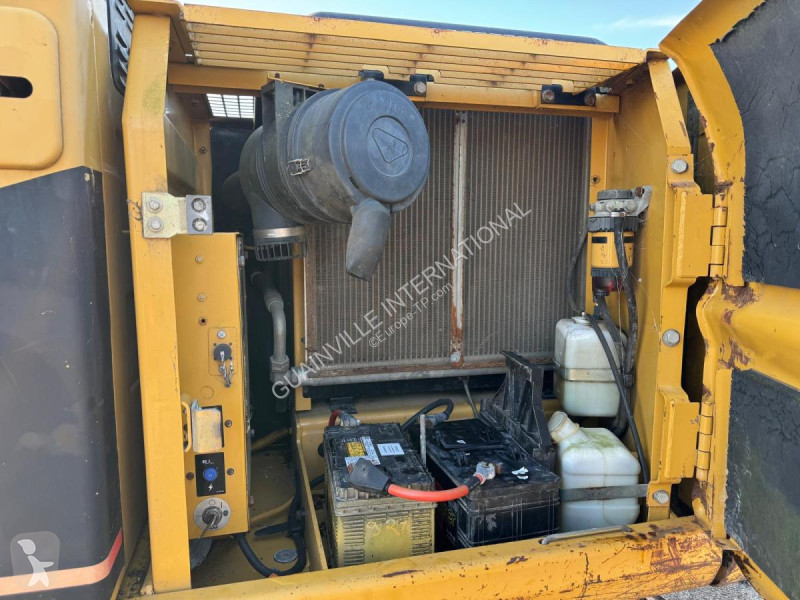 Escavatore Caterpillar