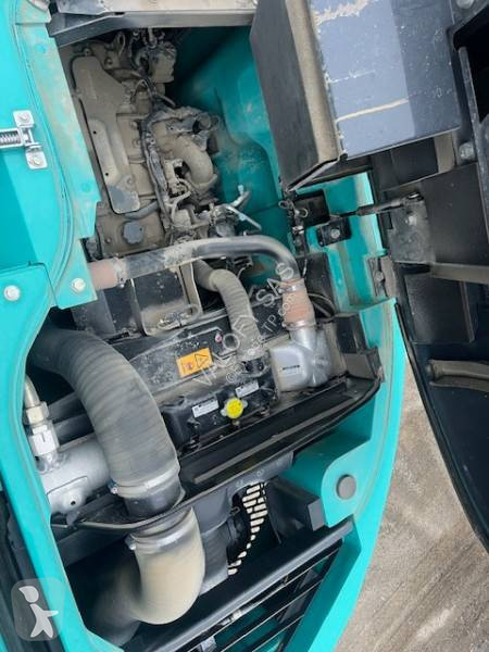 Excavadora Kobelco SK140SRLC-7