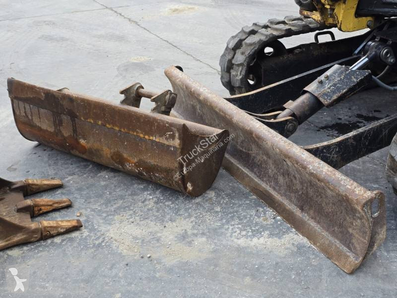 Escavatore Yanmar VIO 26-6