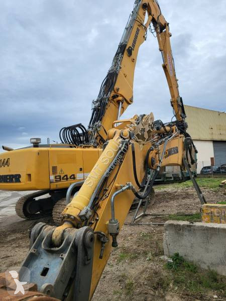 Excavator Liebherr demolition