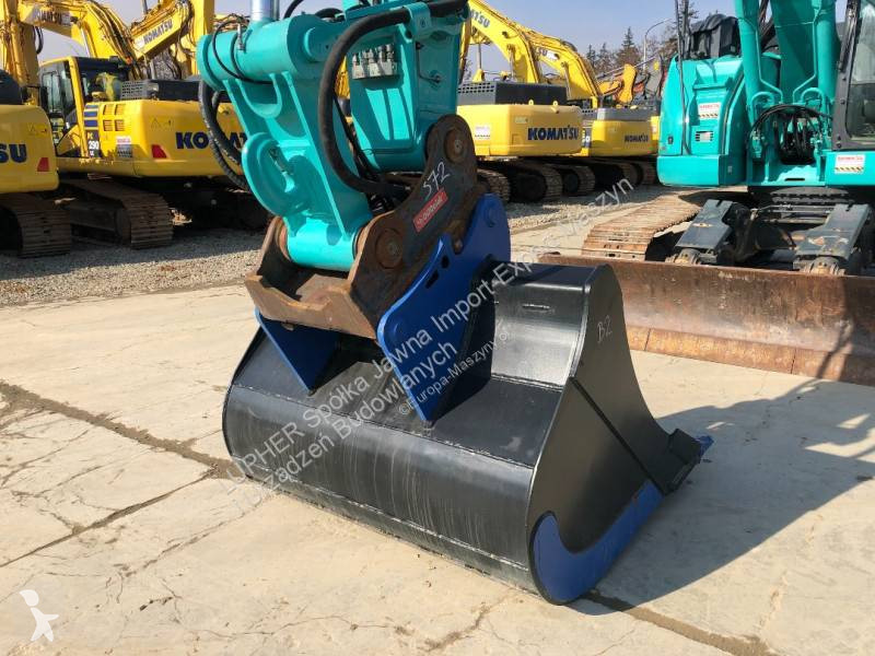 Escavadora Kobelco SK270 SRNLC-5