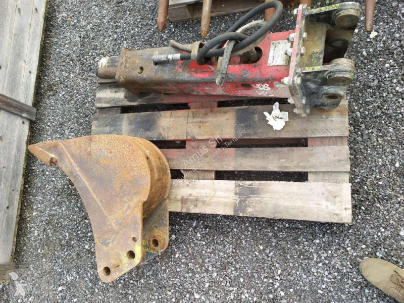 Escavatore JCB zts