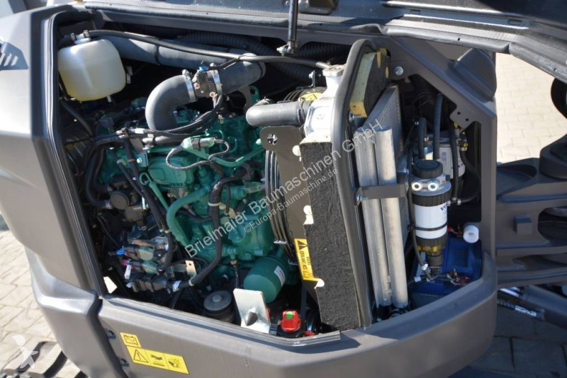 Lopatový nakládač Volvo ECR F Aircon