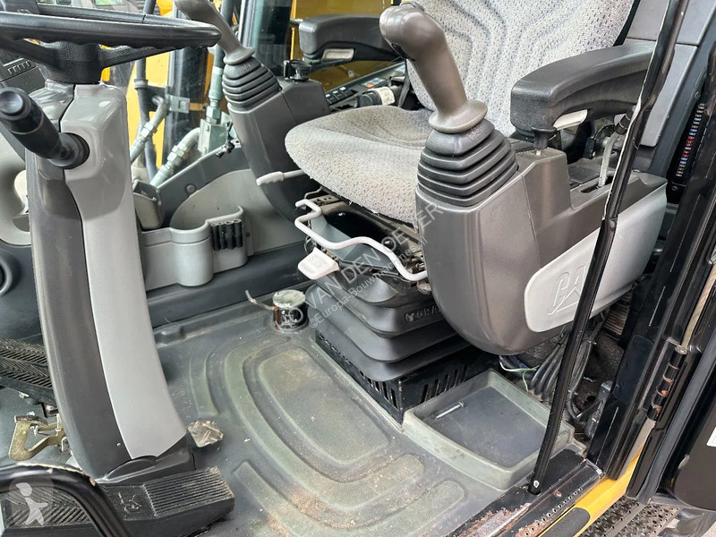 Escavatore Caterpillar D