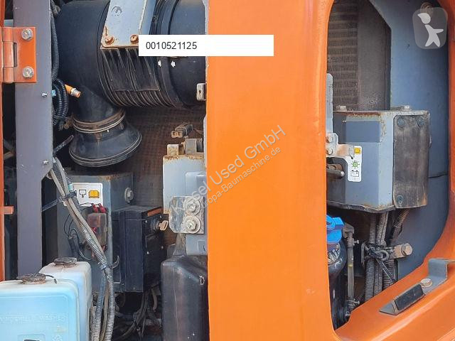 Escavadora Hitachi -6